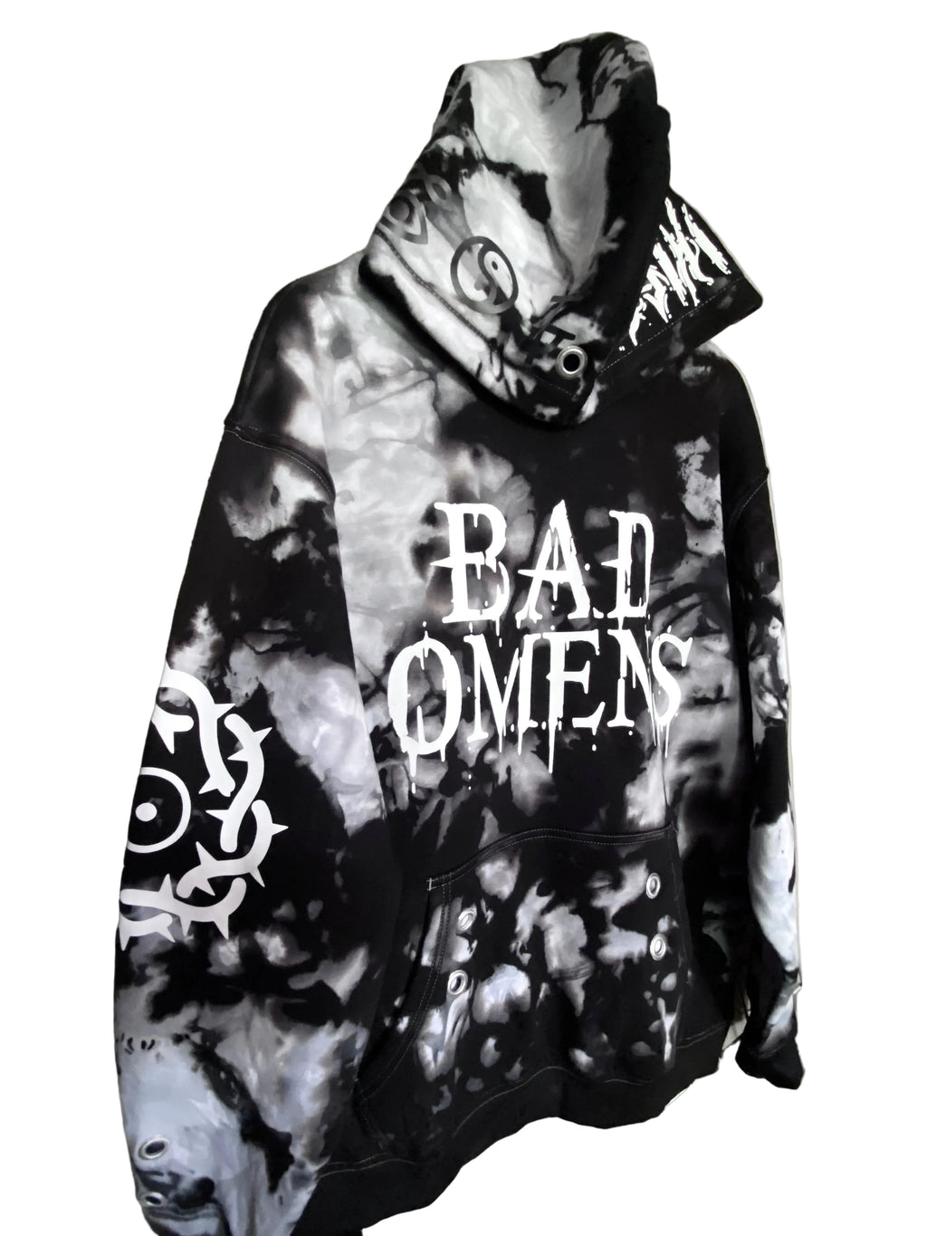 BAD OMENS WHITE&BLACK HOODIE
