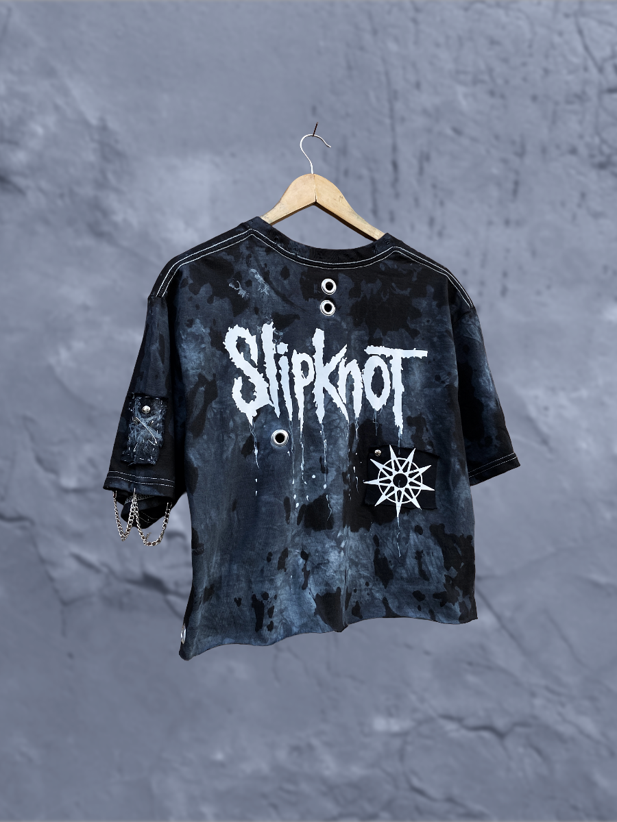 Crop Top Tie-Dye Slipknot - Vista trasera